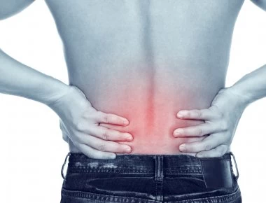 Πόνος στη μέση: Τι να προσέξετε όταν οδηγείτε και πώς να ρυθμίσετε έξυπνα τη θέση οδήγησης